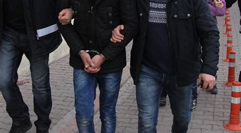 E­s­k­i­ş­e­h­i­r­­d­e­ ­b­i­r­ ­e­m­e­k­l­i­y­i­ ­d­o­l­a­n­d­ı­r­a­n­ ­ş­ü­p­h­e­l­i­ ­A­n­k­a­r­a­­d­a­ ­y­a­k­a­l­a­n­d­ı­